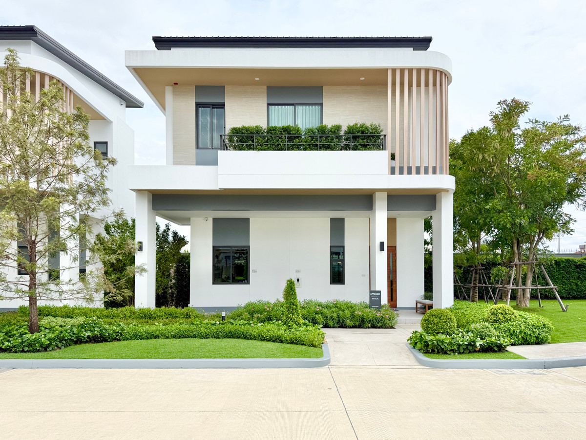 For SaleHouseLadkrabang, Suwannaphum Airport : 🚀 Baan Ninya Krungthep Kreetha - 3-storey detached house (M) 237 sq m. 5 bedrooms, 5 bathrooms, 3 parking spaces 092-545-6151 (Tim)
