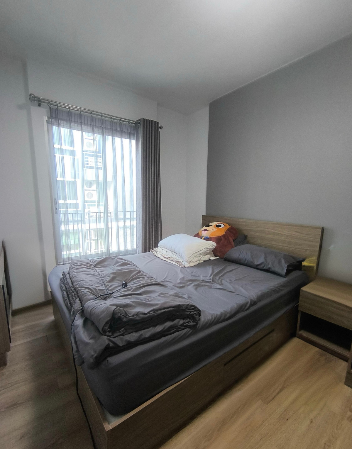 For SaleCondoLadprao, Central Ladprao : Chapter One Ladprao Soi 1 condo, good transport, near shopping center