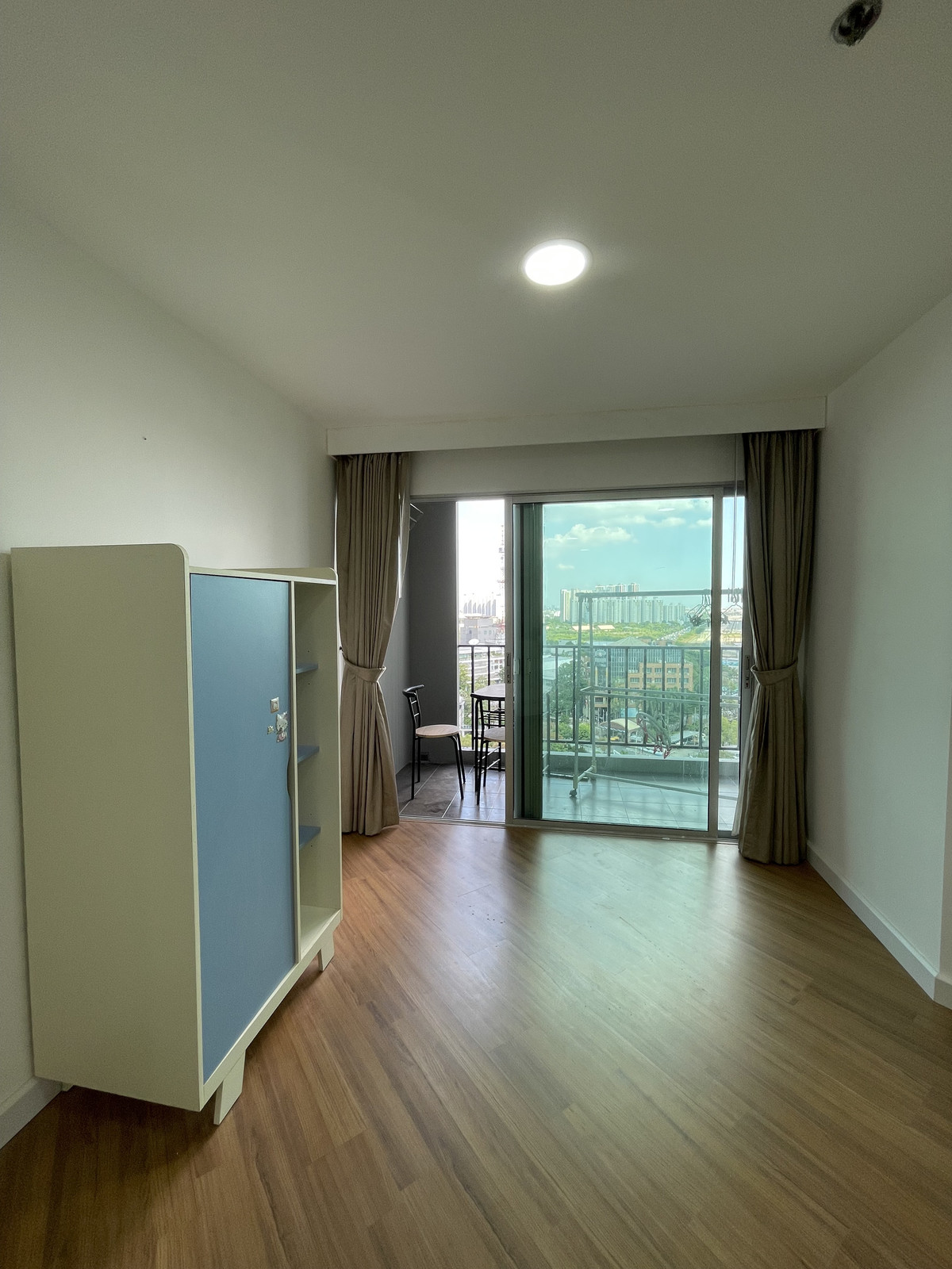 For RentCondoRama9, Petchburi, RCA : Belle Grand Rama9  3 bed 2 bath 102 Sq,m Rental price 50,000 Baht call Nong 096-2615656 Ready to touring everyday  เบล แกรนด์ พระราม 9 3นอน 2น้ำ พื้นที่ 102 ตรม เช่า 50,000 บาท  สนใจโทร น้อง 096-2615656 พร้อมให้นัดหมายเข้าชมทุกวัน   Location : Pharam 9   