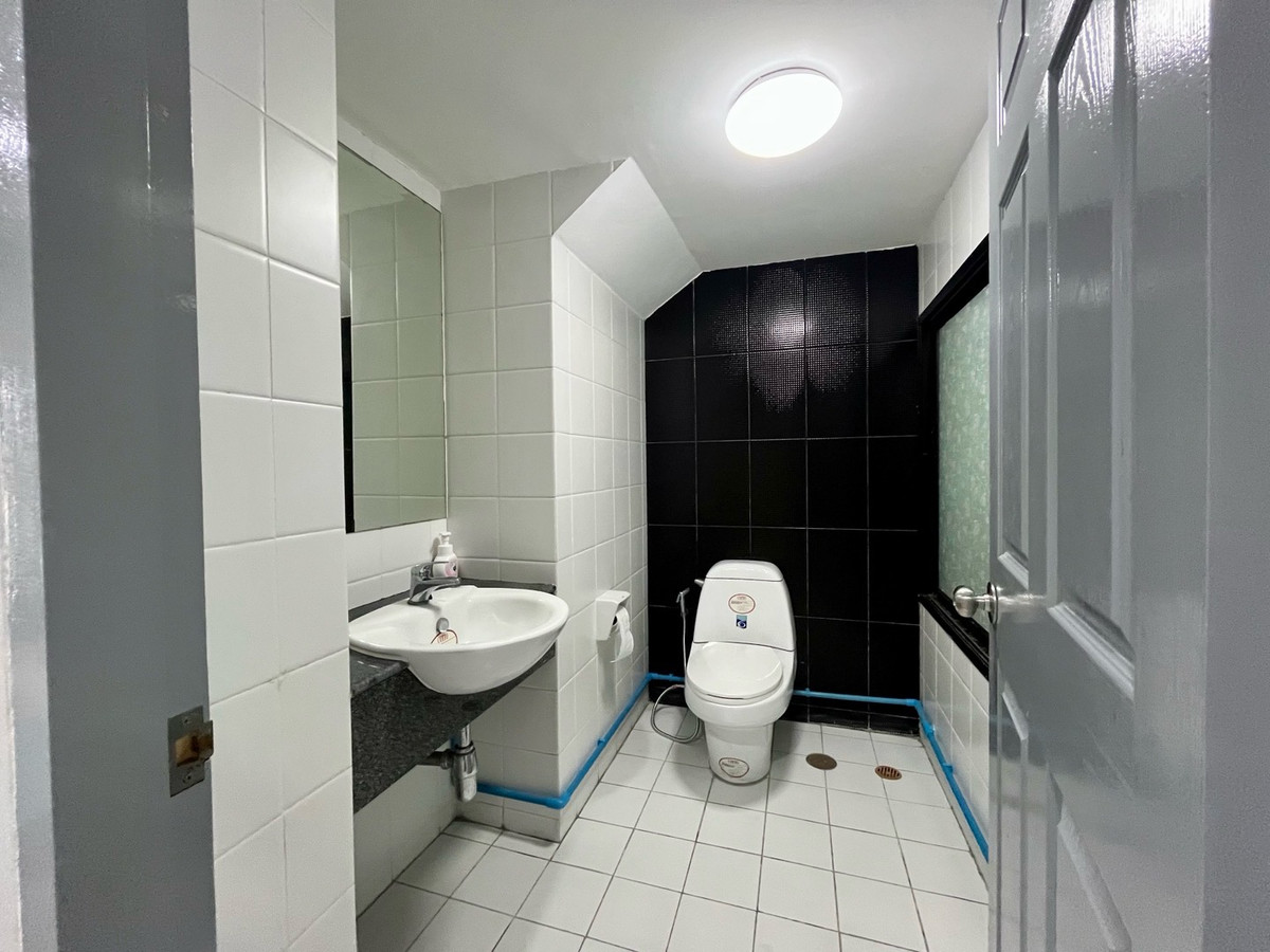 For RentHome OfficeOnnut, Udomsuk : Home office for rent, Areeya Mandarina, Soi On Nut 39, Sukhumvit 77, Suan Luang, near the BTS.