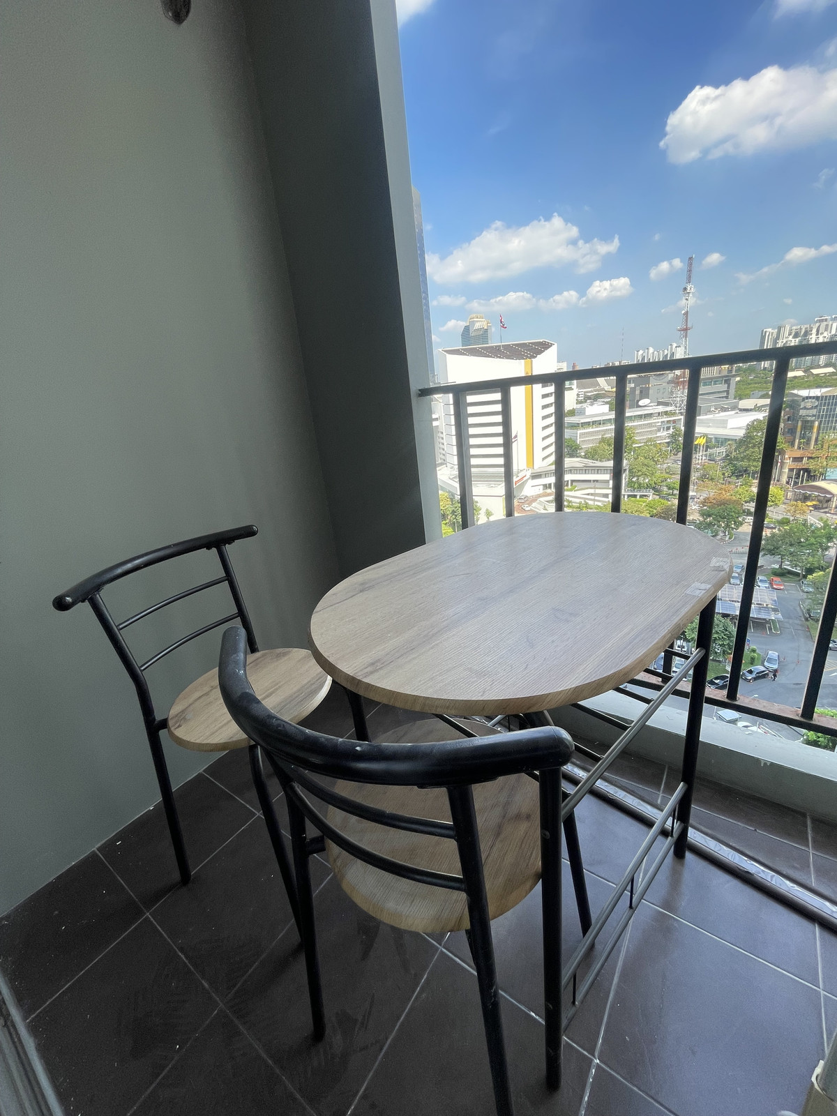 For RentCondoRama9, Petchburi, RCA : Belle Grand Rama9  3 bed 2 bath 102 Sq,m Rental price 50,000 Baht call Nong 096-2615656 Ready to touring everyday  เบล แกรนด์ พระราม 9 3นอน 2น้ำ พื้นที่ 102 ตรม เช่า 50,000 บาท  สนใจโทร น้อง 096-2615656 พร้อมให้นัดหมายเข้าชมทุกวัน   Location : Pharam 9   