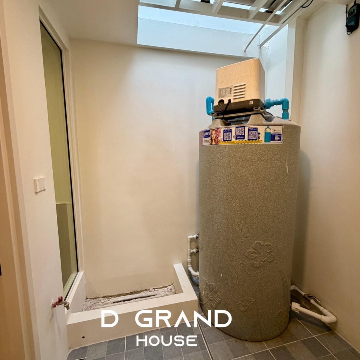 For SaleTownhomeOnnut, Udomsuk : Newly renovated townhouse, Sukhumvit 71, minimalist, warm, feels like a whole new house ✨ Real residential urban zone. and is preferred by foreigners