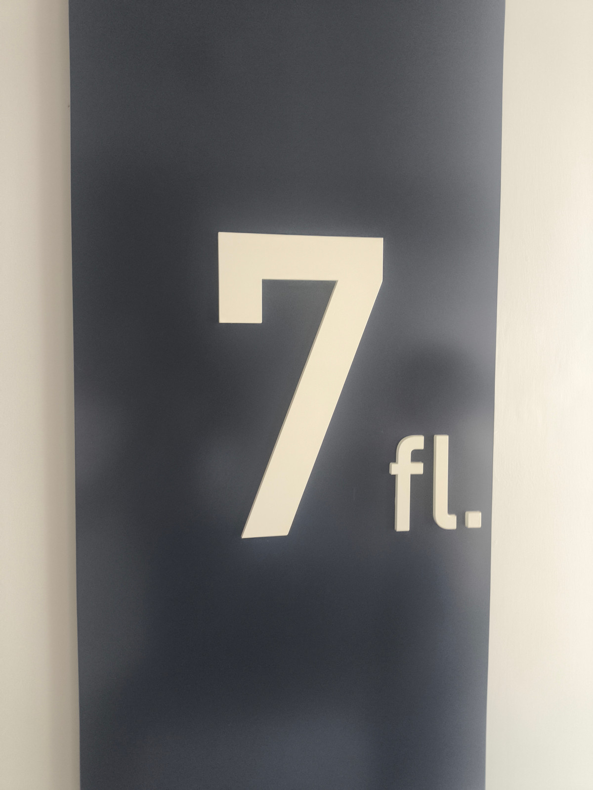 For SaleCondoLadprao, Central Ladprao : Chapter One Ladprao Soi 1 condo, good transport, near shopping center