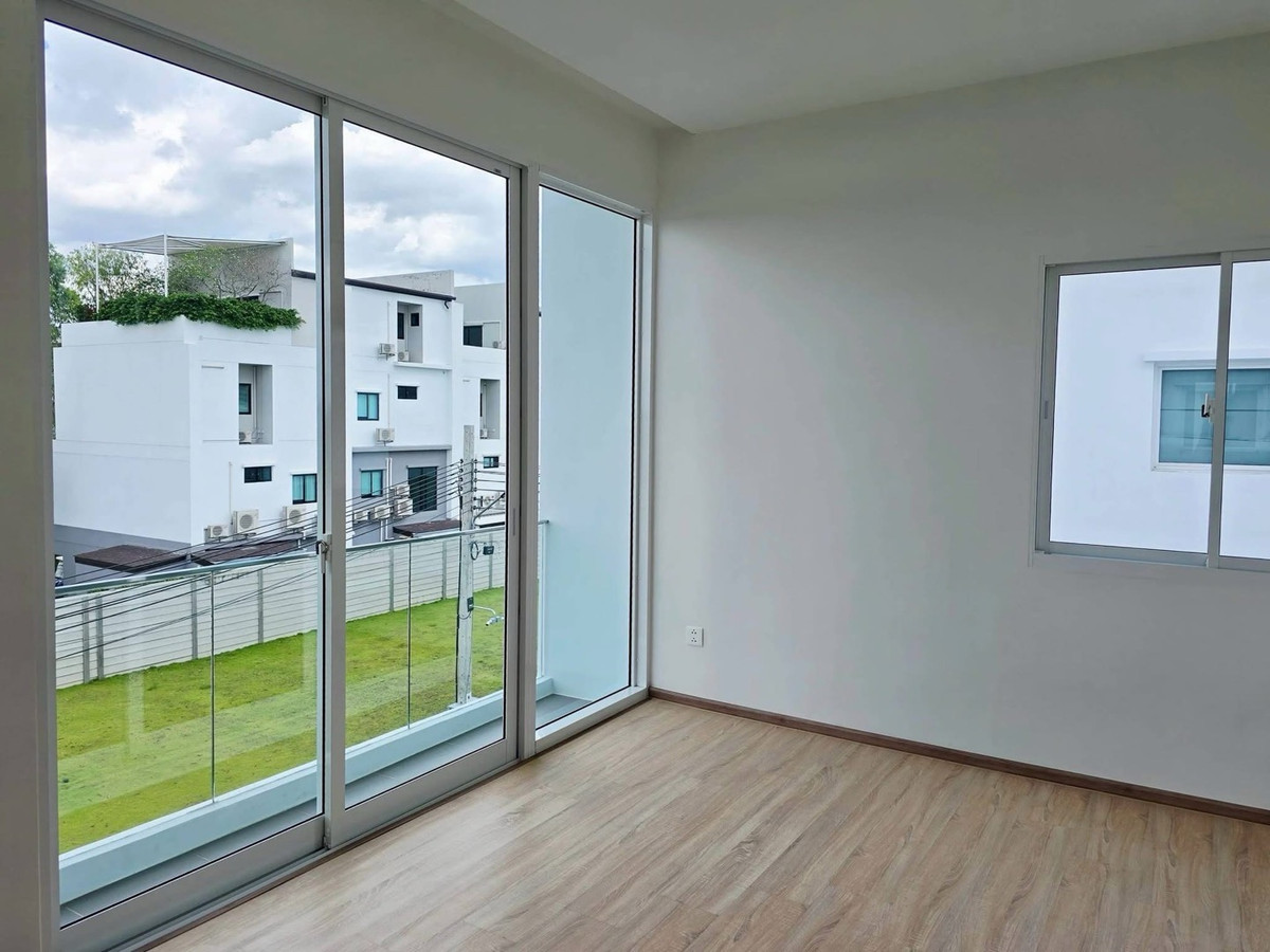 ขายเกษตร นวมินทร์ ลาดปลาเค้า : ขายบ้านเดี่ยว 3 ชั้น ใกล้ทางด่วนเอกมัย–รามอินทรา เหมาะอยู่อาศัยครอบครัวหรือปล่อยเช่าระยะยาว