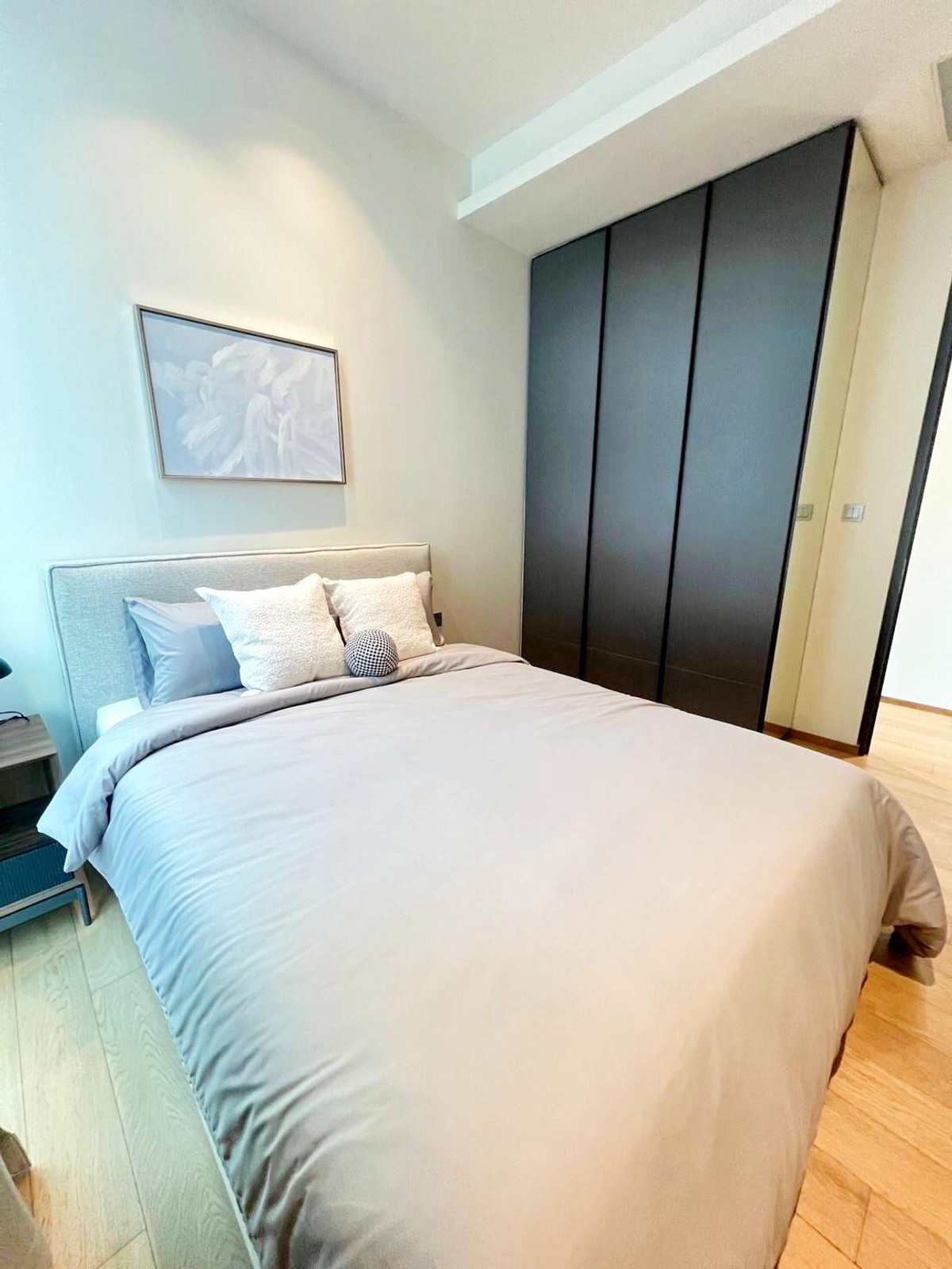 ให้เช่าคอนโดวิทยุ ชิดลม หลังสวน : ให้เช่า  28 Chidlom ห้องมุม ขนาดใหญ่ 75 ตรม. 2 ห้องนอน ใกล้ BTS ชิดลม