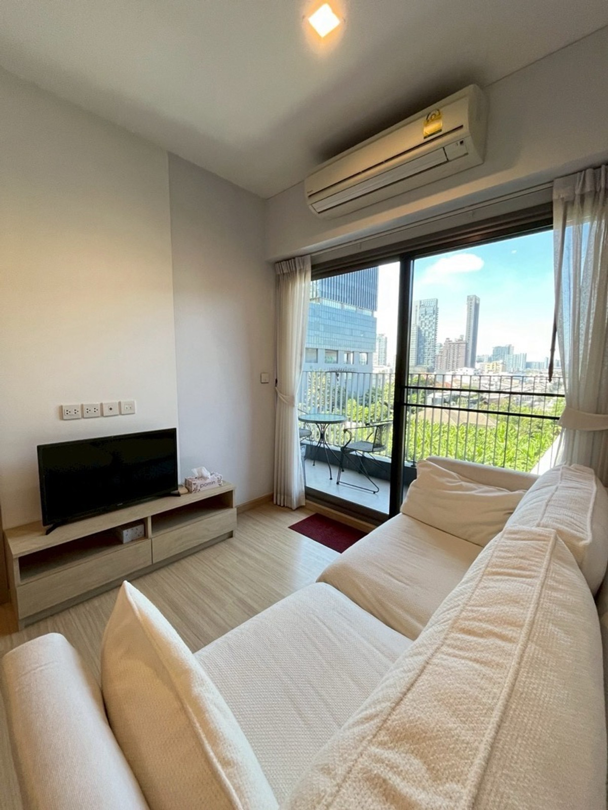 ให้เช่าคอนโดอ่อนนุช อุดมสุข : 🔥🔥เช่าด่วน🔥🔥Whizdom connect sukhumvit101 ห้องไซส์ใหญ่ 48sq.m. 2Bedroom 1bathroom ห้องสวย วิวดีมาก ไม่บล็อควิว พร้อมเข้าอยู่ 🎄🎄