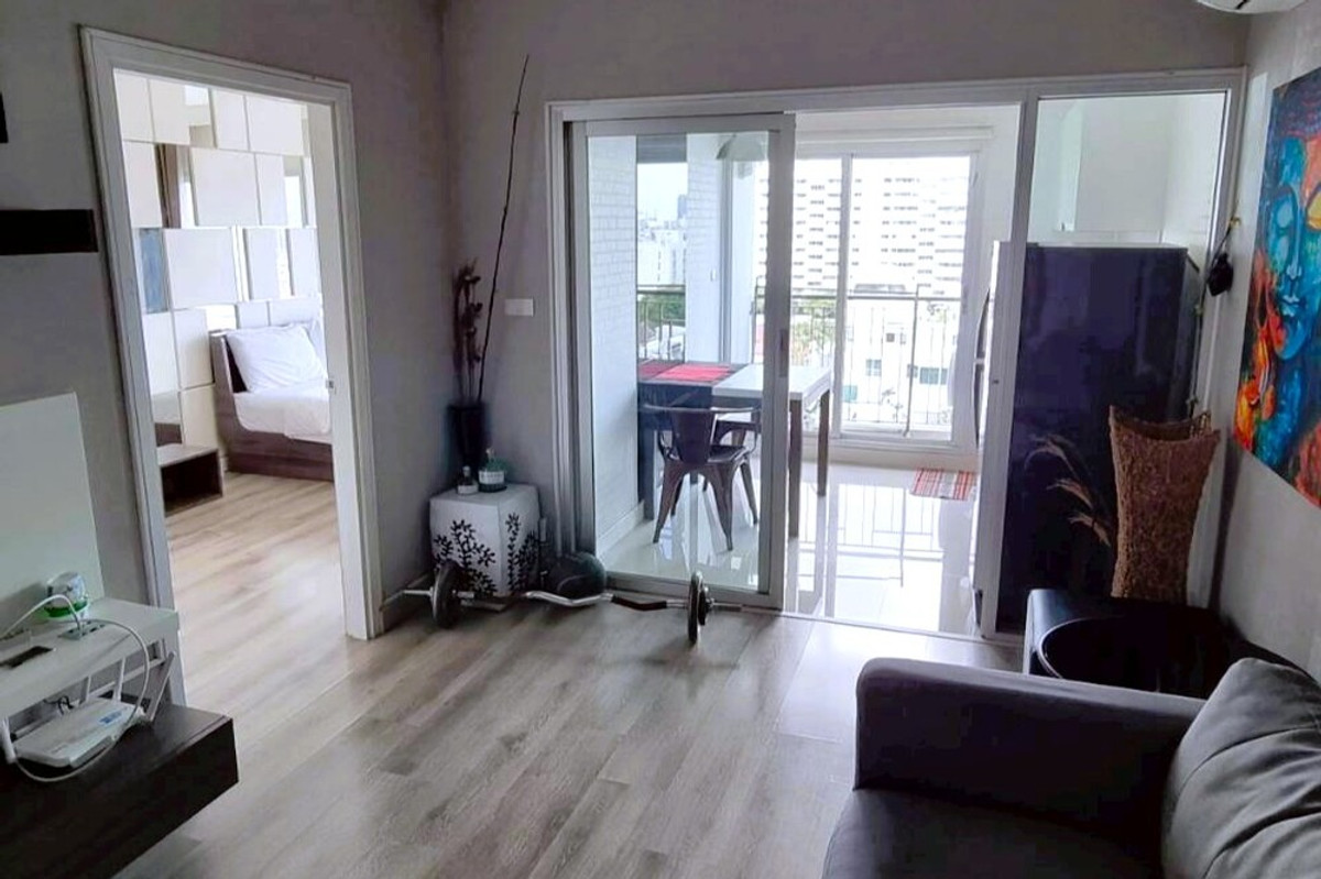 ขายคอนโดสาทร นราธิวาส : 🔥 สำหรับขาย !! วิวเมือง, ชั้นสูง, ทำเลดี!! 🔥 Code C20251200073..........Centric Sathorn - St. Louis, 1 ห้องนอน, 1 ห้องน้ำ, แต่งครบ, ราคาพิเศษ!!📣📣