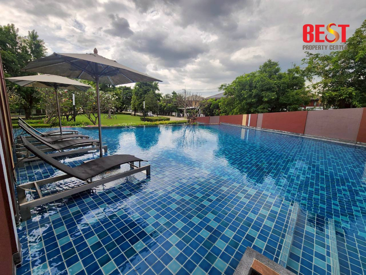 For SaleHousePathum Thani,Rangsit, Thammasat : Single House for Sale – Burasiri Rangsit–Pathum Thani Good condition | Convenient location | Selling at cost Lightly lived in — owner selling due to relocation to another province   For viewing, please contact Khun Ning at 089-226-2428