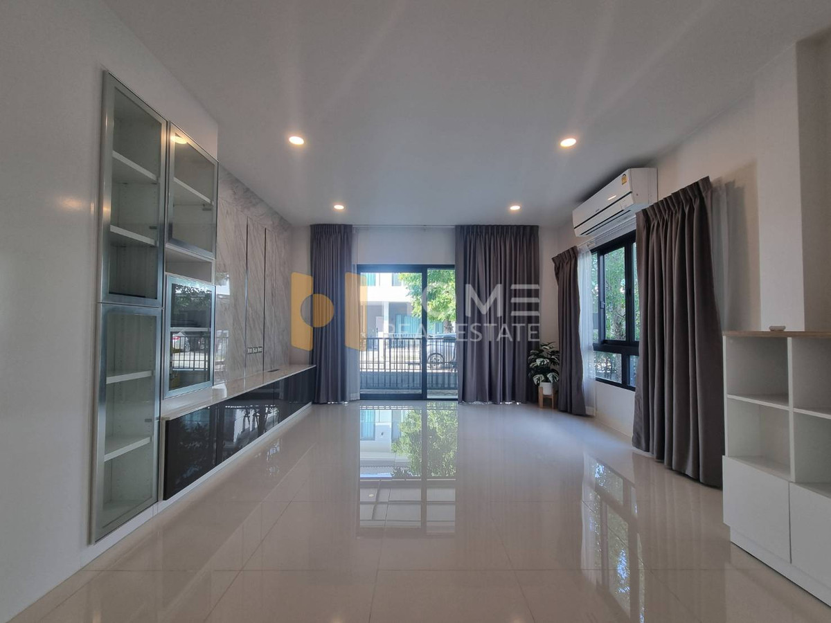 For SaleHouseRama5, Ratchapruek, Bangkruai : Detached house, Centro Ratchaphruek - Suanphak 3 / 4 Bedrooms (FOR SALE) AOM029