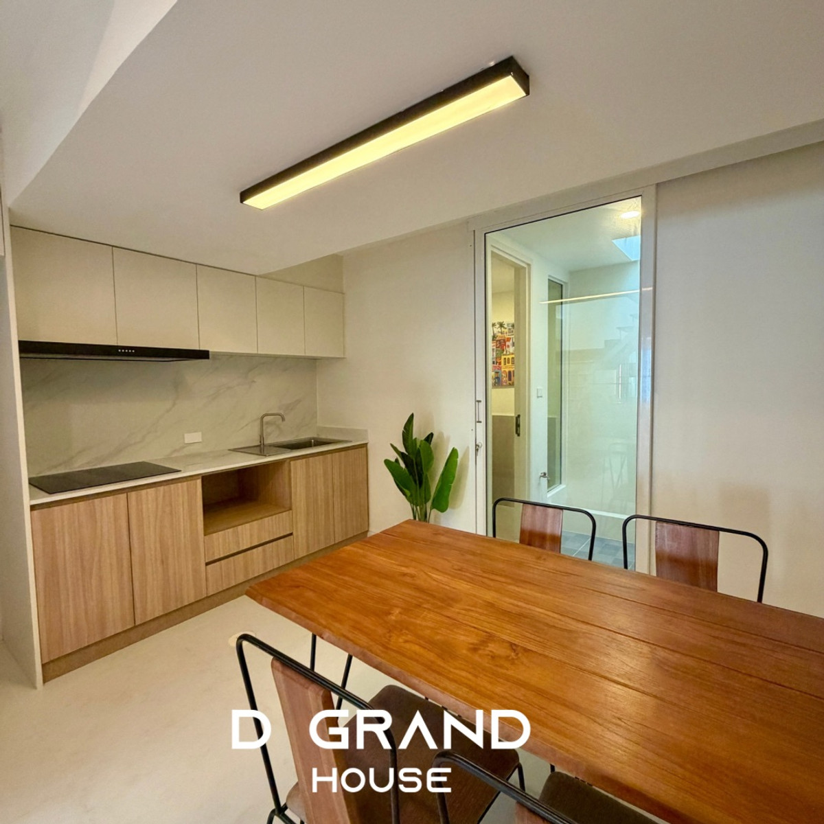 For SaleTownhomeOnnut, Udomsuk : Newly renovated townhouse, Sukhumvit 71, minimalist, warm, feels like a whole new house ✨ Real residential urban zone. and is preferred by foreigners