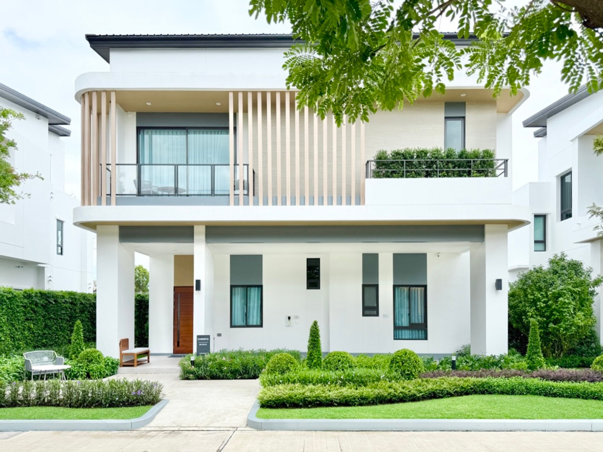 For SaleHouseLadkrabang, Suwannaphum Airport : 🚀 Baan Ninya Krungthep Kreetha - 3-storey detached house (XL) 316 sq m., 5 bedrooms, 6 bathrooms, 3 parking spaces 092-545-6151 (Tim)