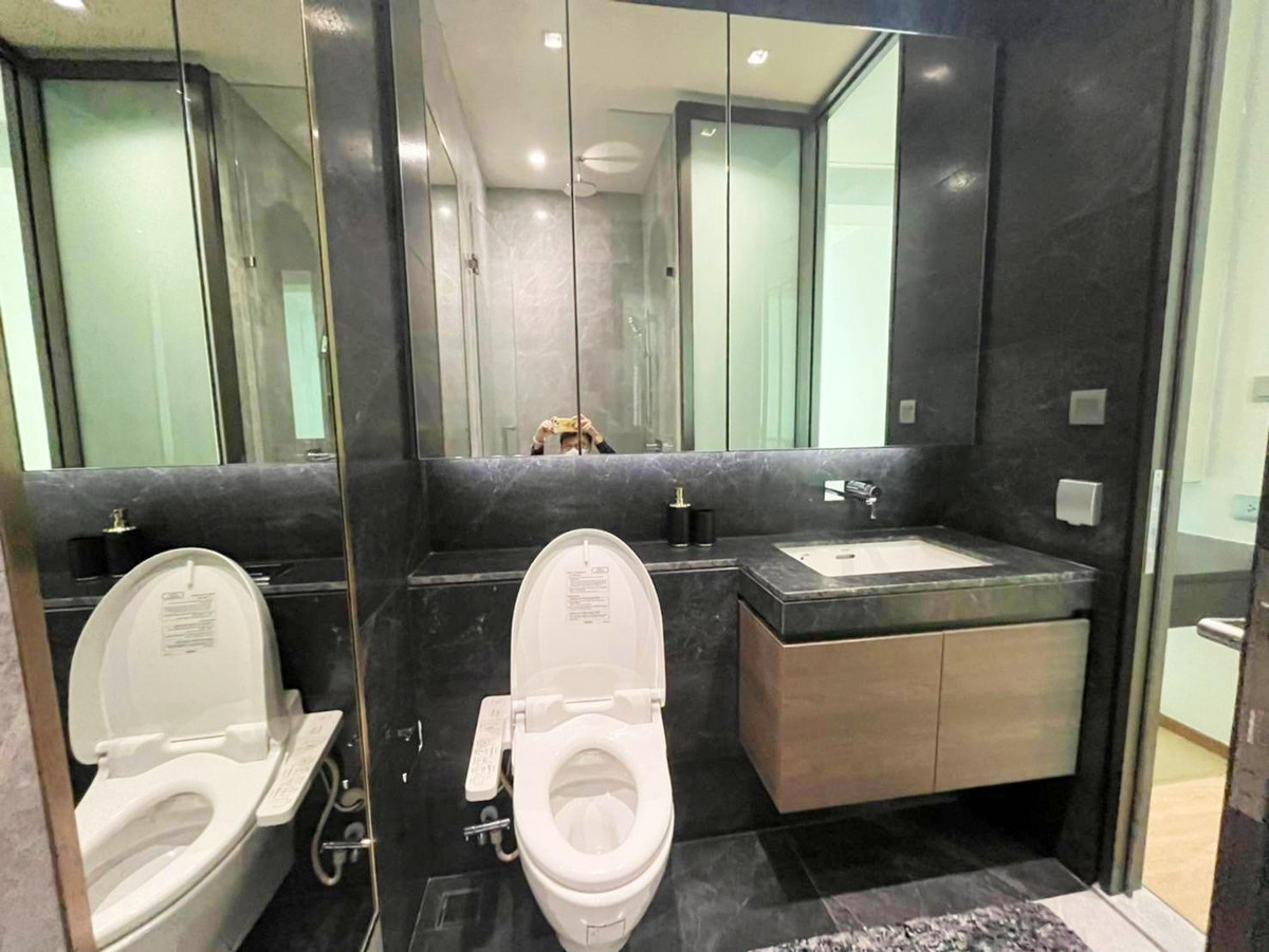 ให้เช่าคอนโดวิทยุ ชิดลม หลังสวน : ให้เช่า  28 Chidlom ห้องมุม ขนาดใหญ่ 75 ตรม. 2 ห้องนอน ใกล้ BTS ชิดลม