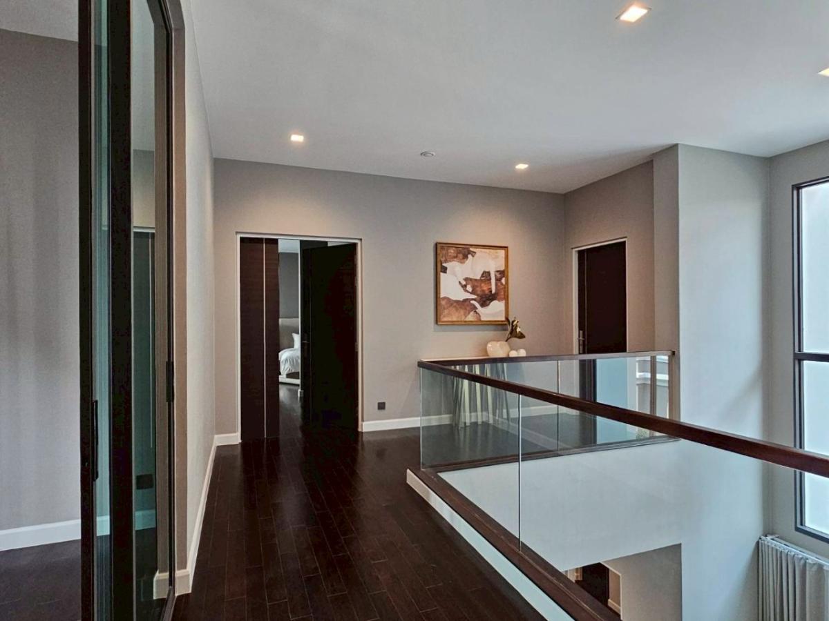 ให้เช่าบ้านพัฒนาการ ศรีนครินทร์ : 🔥เช่าด่วน+🔥เดอะ เจนทริ พัฒนาการ 2 ใกล้ ARL รามคำแหงและใกล้รถไฟฟ้าสายสีเหลือง MRT เฟอร์นิเจอร์ครบ พร้อมเข้าอยู่