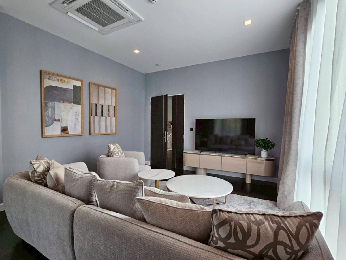 ให้เช่าบ้านพัฒนาการ ศรีนครินทร์ : 🔥เช่าด่วน+🔥เดอะ เจนทริ พัฒนาการ 2 ใกล้ ARL รามคำแหงและใกล้รถไฟฟ้าสายสีเหลือง MRT เฟอร์นิเจอร์ครบ พร้อมเข้าอยู่