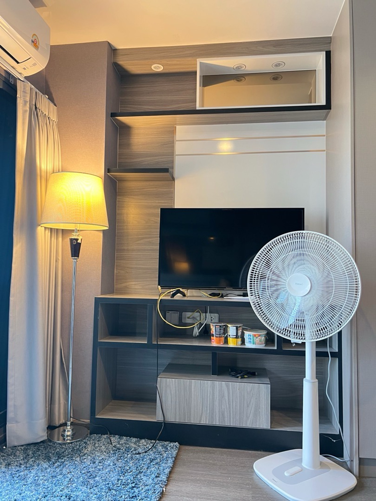 For RentCondoOnnut, Udomsuk : For rent, beautiful room, next to BTS 15,000, Starbucks 7 1, century 21 station #Ideo sukhumvit 93 Tel 095 649 2654