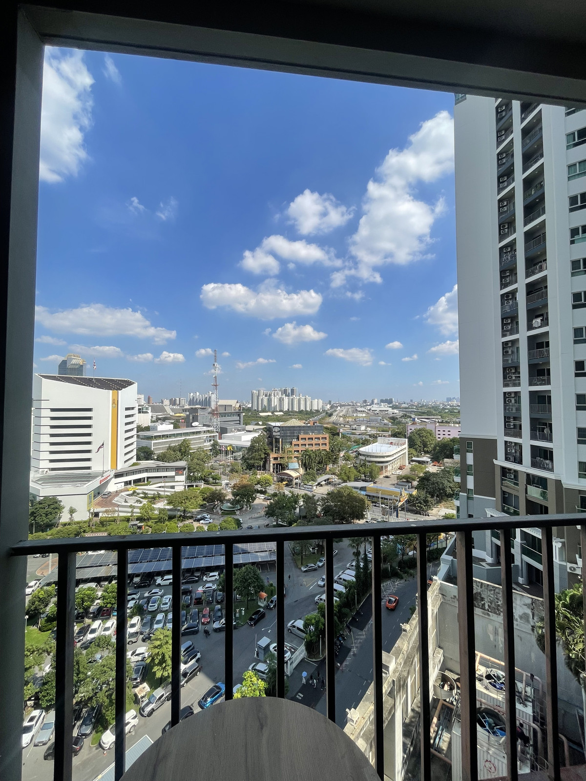 For RentCondoRama9, Petchburi, RCA : Belle Grand Rama9  3 bed 2 bath 102 Sq,m Rental price 50,000 Baht call Nong 096-2615656 Ready to touring everyday  เบล แกรนด์ พระราม 9 3นอน 2น้ำ พื้นที่ 102 ตรม เช่า 50,000 บาท  สนใจโทร น้อง 096-2615656 พร้อมให้นัดหมายเข้าชมทุกวัน   Location : Pharam 9   