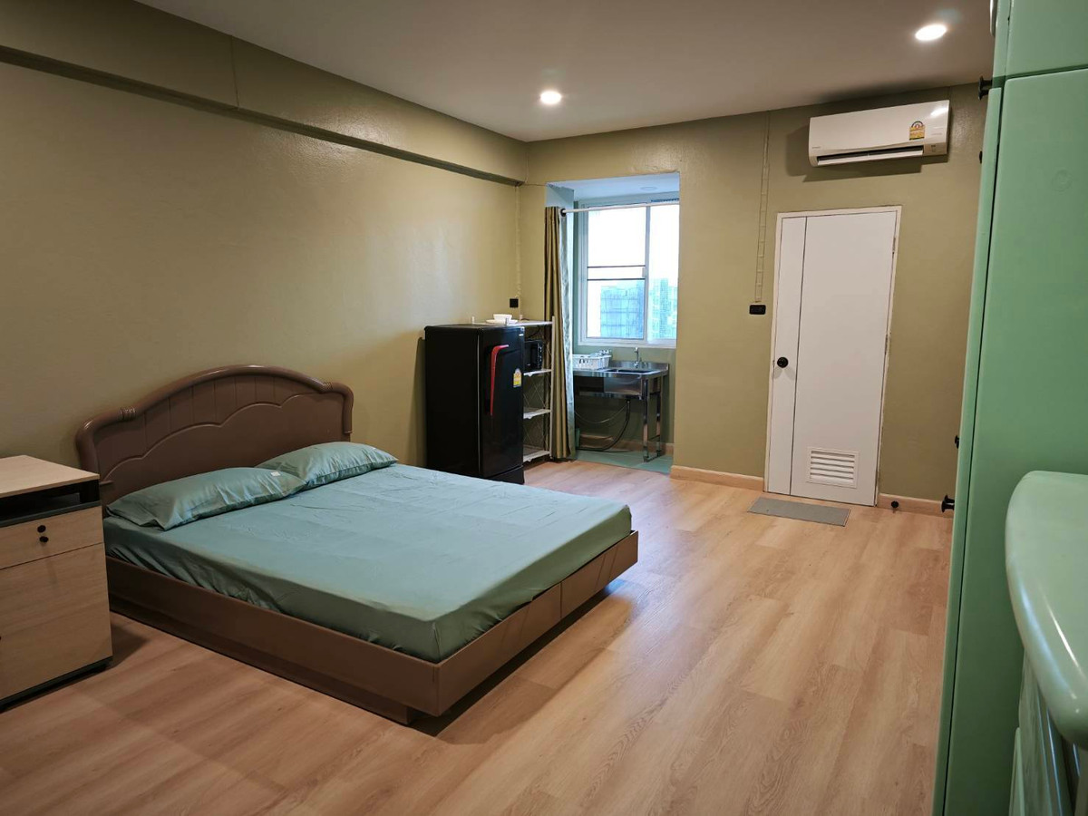 For SaleCondoRamkhamhaeng, Hua Mak : (Code SM1664) Condo for sale, Eua amornsuk condo ramkhamhaeng, Eua amornsuk condo Ramkhamhaeng, near The Mall Ramkhamhaeng.