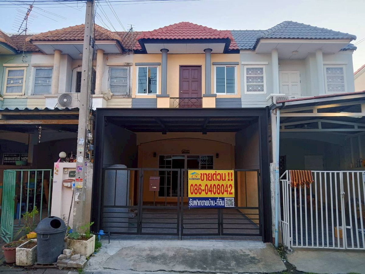 ขายทาวน์โฮมปทุมธานี รังสิต ธรรมศาสตร์ : ขายทาวน์เฮ้าส์รีโนเวทใหม่ หมู่บ้านกฤษณา 2 สามโคก ปทุมธานี 2 นอน 2 น้ำ ฟรีทุกค่าใช้จ่าย