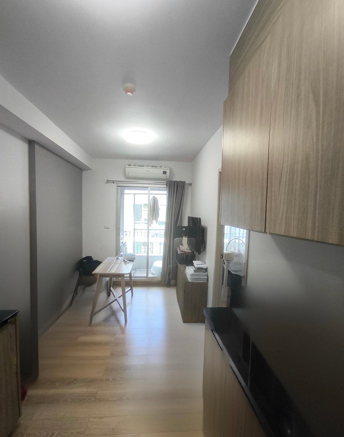 For SaleCondoLadprao, Central Ladprao : Chapter One Ladprao Soi 1 condo, good transport, near shopping center