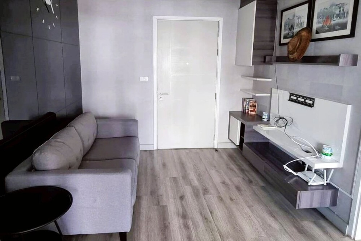 ขายคอนโดสาทร นราธิวาส : 🔥 สำหรับขาย !! วิวเมือง, ชั้นสูง, ทำเลดี!! 🔥 Code C20251200073..........Centric Sathorn - St. Louis, 1 ห้องนอน, 1 ห้องน้ำ, แต่งครบ, ราคาพิเศษ!!📣📣