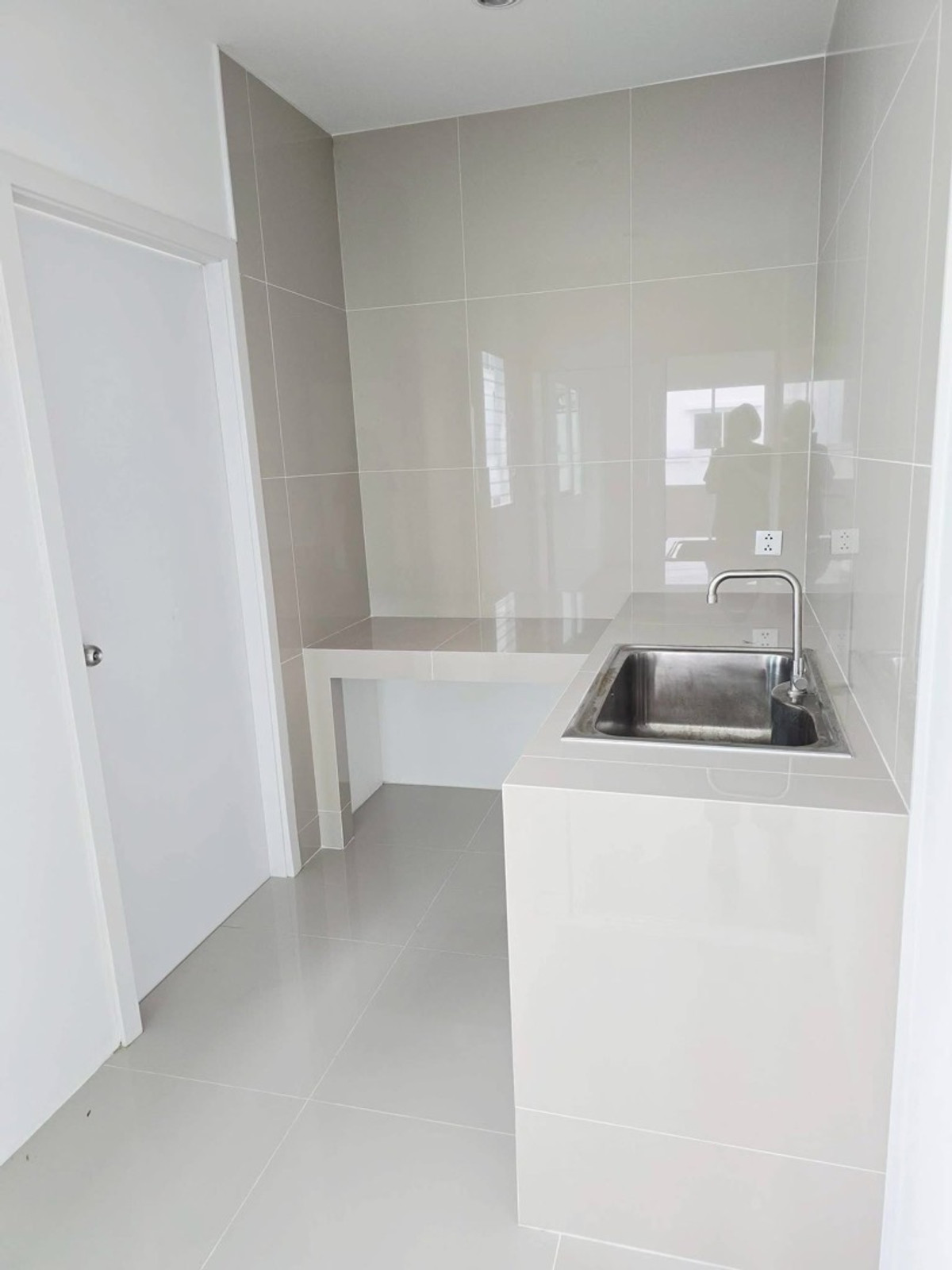 ขายเกษตร นวมินทร์ ลาดปลาเค้า : ขายบ้านเดี่ยว 3 ชั้น ใกล้ทางด่วนเอกมัย–รามอินทรา เหมาะอยู่อาศัยครอบครัวหรือปล่อยเช่าระยะยาว