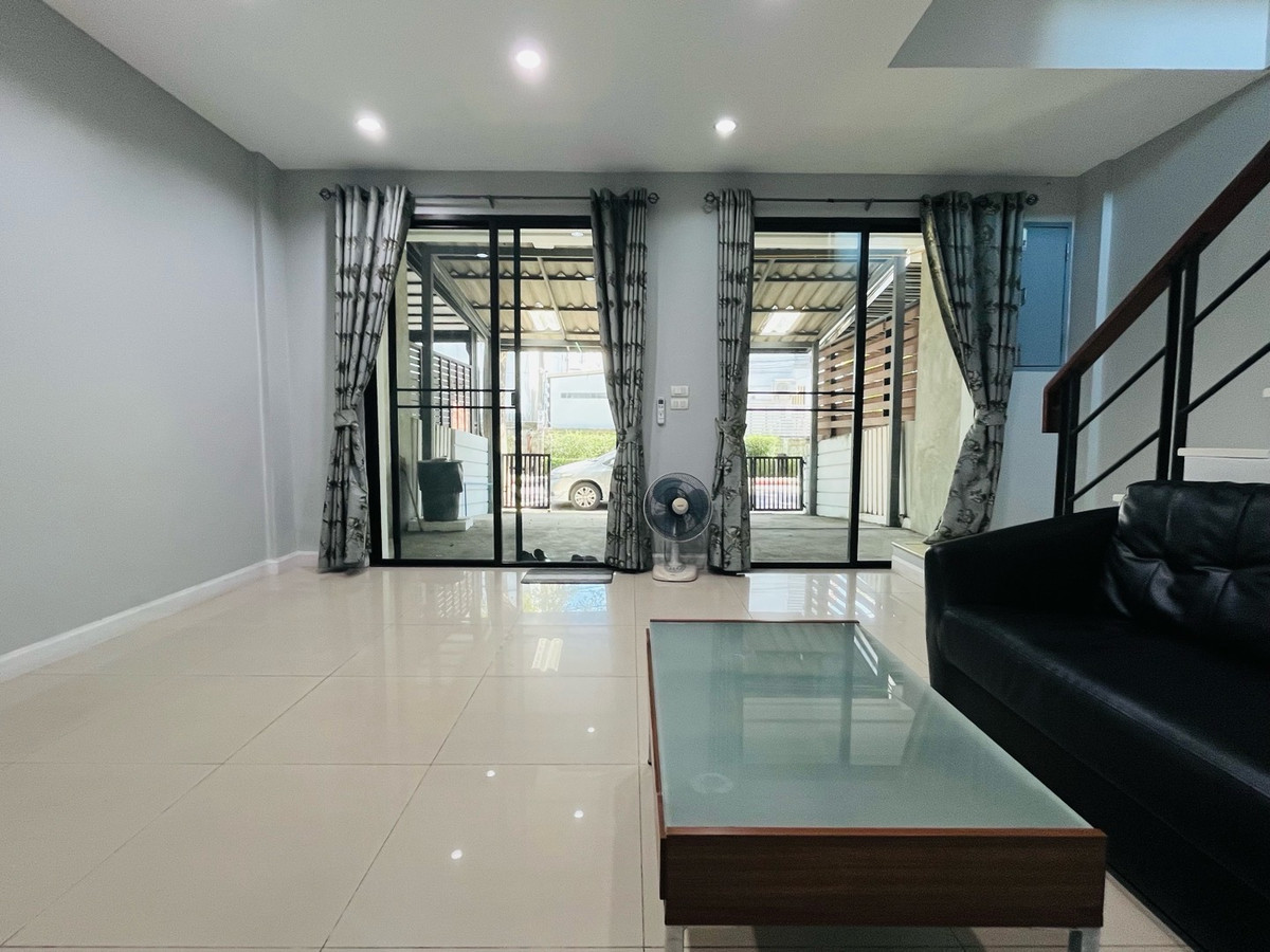 For RentHome OfficeOnnut, Udomsuk : Home office for rent, Areeya Mandarina, Soi On Nut 39, Sukhumvit 77, Suan Luang, near the BTS.