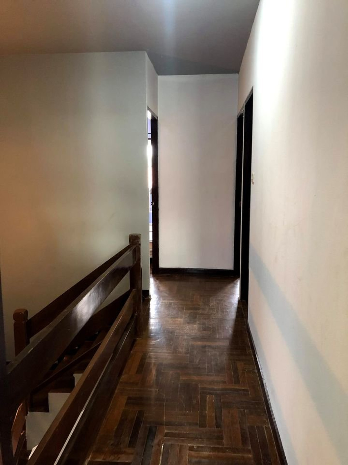 ให้เช่าทาวน์โฮมสะพานควาย จตุจักร : บ้านให้เช่า ตรงข้ามตลาด บองมาร์เช่ 4ชั้น 5ห้องนอน 5ห้องน้ำ มีห้องแม่บ้าน