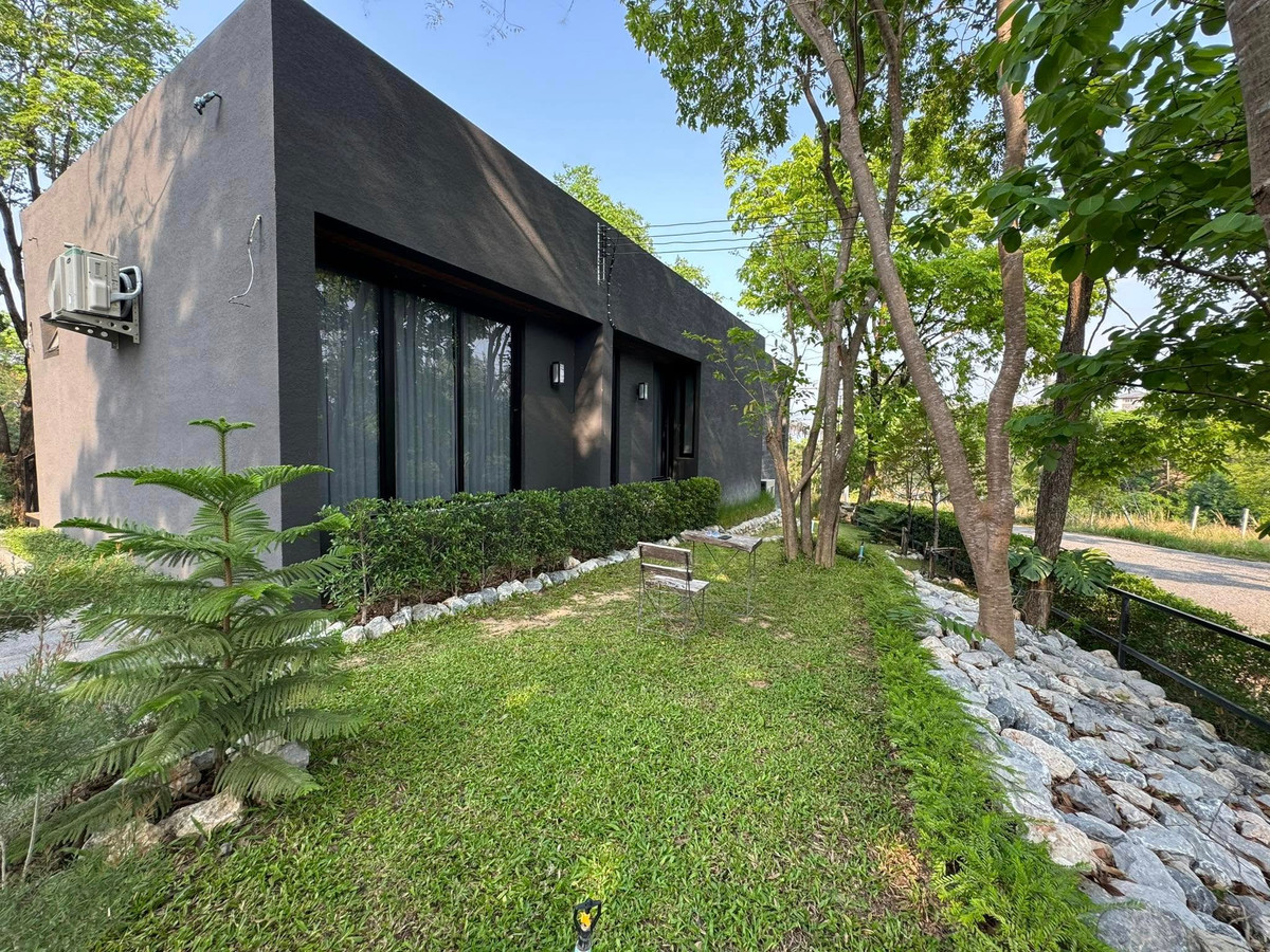 For SaleHousePak Chong KhaoYai : 🍃Private Pool Villa for sale in Khao Yai, large area 338 sq m, 6 bedrooms, built-in furniture.  With private swimming pool The atmosphere is shady and quiet.