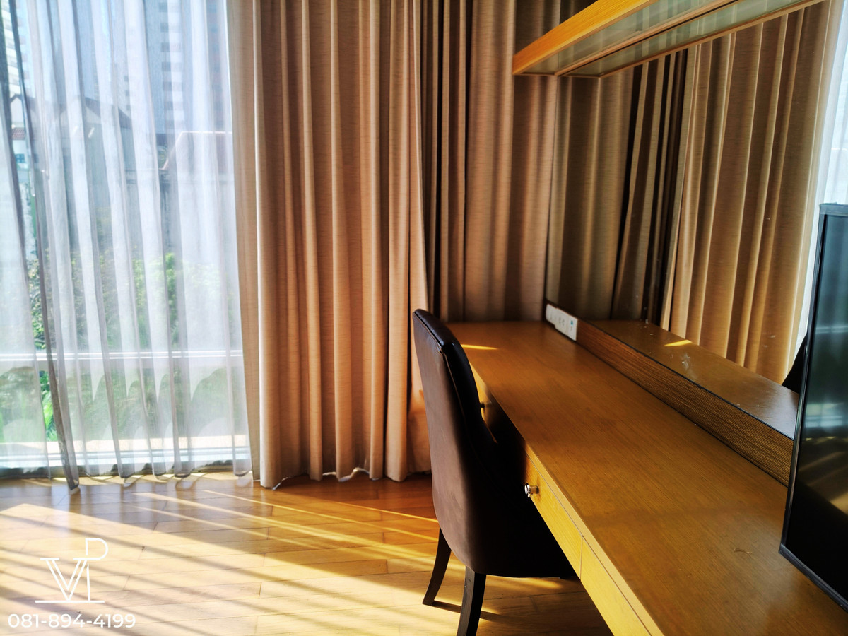 ให้เช่าคอนโดสุขุมวิท อโศก ทองหล่อ : ✨ 𝗘𝘅𝗰𝗹𝘂𝘀𝗶𝘃𝗲 𝗟𝗶𝘃𝗶𝗻𝗴 𝗮𝘁 𝗥𝗢𝗬𝗖𝗘 𝗣𝗿𝗶𝘃𝗮𝘁𝗲 𝗥𝗲𝘀𝗶𝗱𝗲𝗻𝗰𝗲𝘀 – 𝗦𝘂𝗸𝗵𝘂𝗺𝘃𝗶𝘁 𝟯𝟭