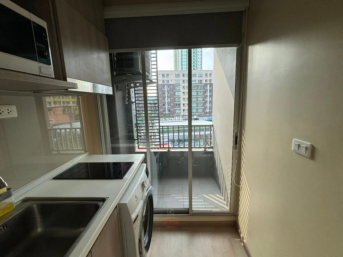 For RentCondoKasetsart, Ratchayothin : RC011426 Condo for rent at Elio Del Moss Phahonyothin 34 near BTS Senanikom and BTS Kasetsart University.