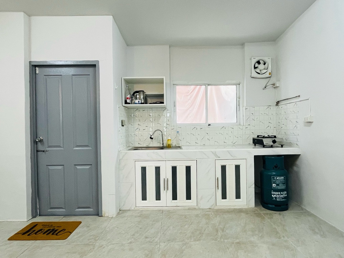 For RentHome OfficeOnnut, Udomsuk : Home office for rent, Areeya Mandarina, Soi On Nut 39, Sukhumvit 77, Suan Luang, near the BTS.