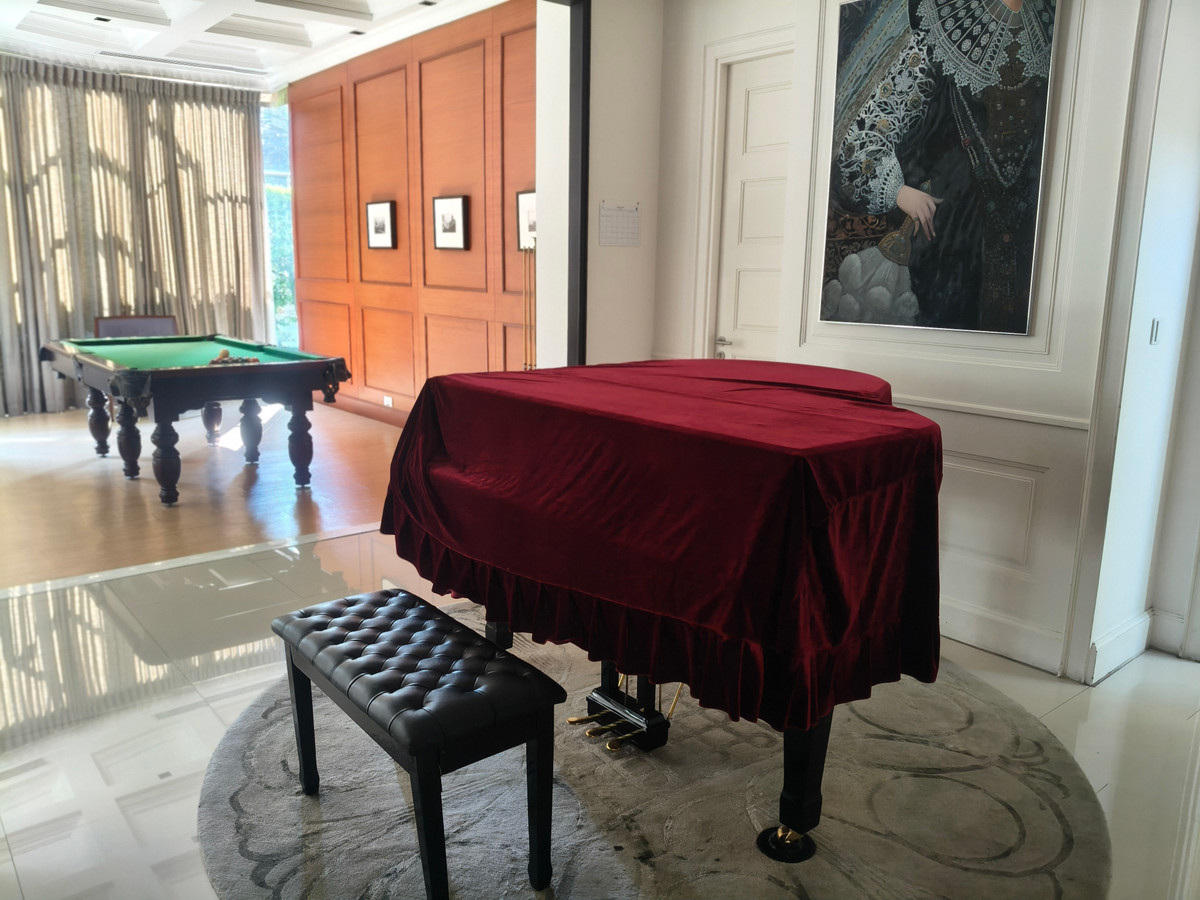 ให้เช่าคอนโดสุขุมวิท อโศก ทองหล่อ : ✨ 𝗘𝘅𝗰𝗹𝘂𝘀𝗶𝘃𝗲 𝗟𝗶𝘃𝗶𝗻𝗴 𝗮𝘁 𝗥𝗢𝗬𝗖𝗘 𝗣𝗿𝗶𝘃𝗮𝘁𝗲 𝗥𝗲𝘀𝗶𝗱𝗲𝗻𝗰𝗲𝘀 – 𝗦𝘂𝗸𝗵𝘂𝗺𝘃𝗶𝘁 𝟯𝟭