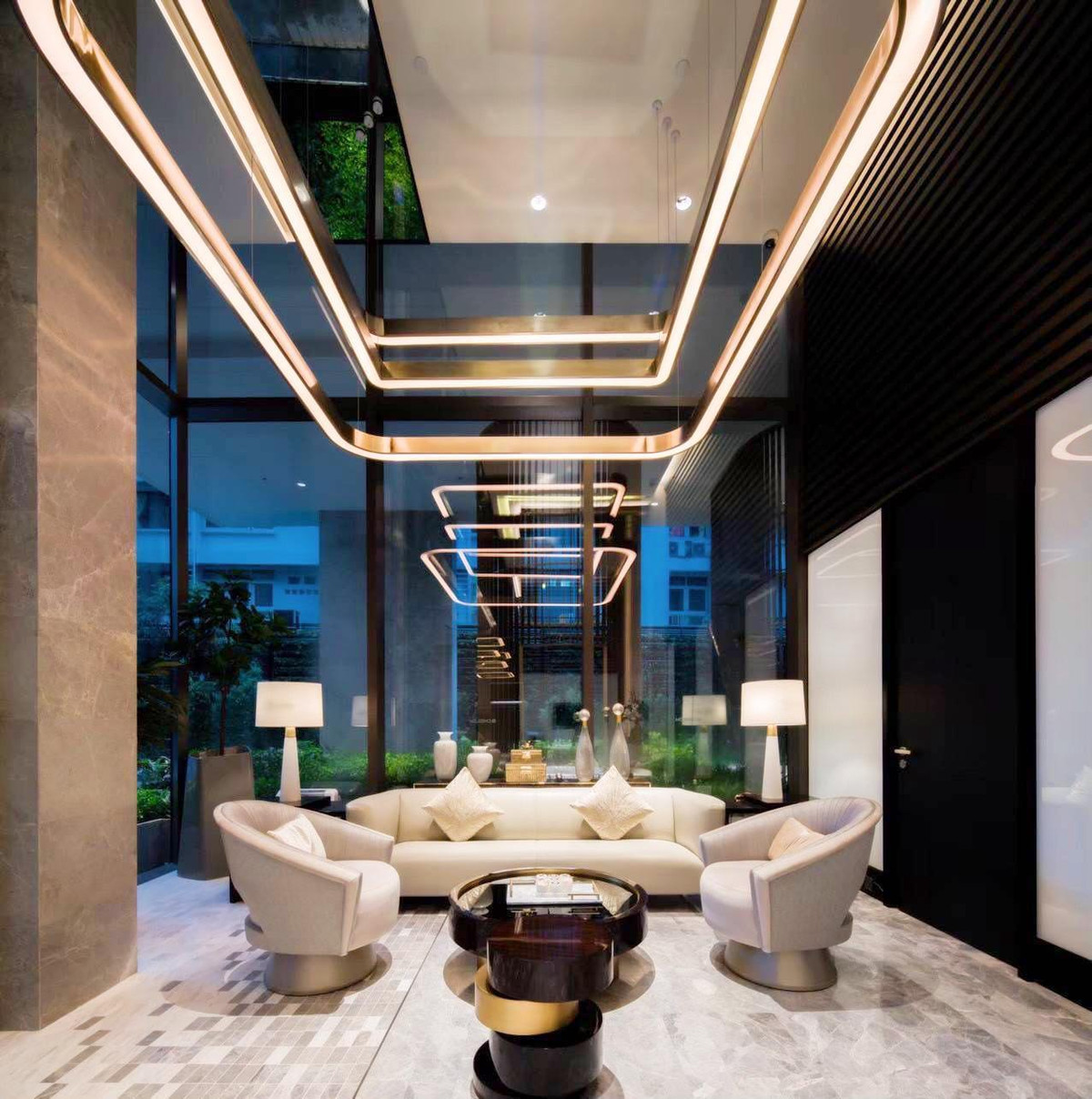 ให้เช่าคอนโดวิทยุ ชิดลม หลังสวน : ให้เช่า  28 Chidlom ห้องมุม ขนาดใหญ่ 75 ตรม. 2 ห้องนอน ใกล้ BTS ชิดลม