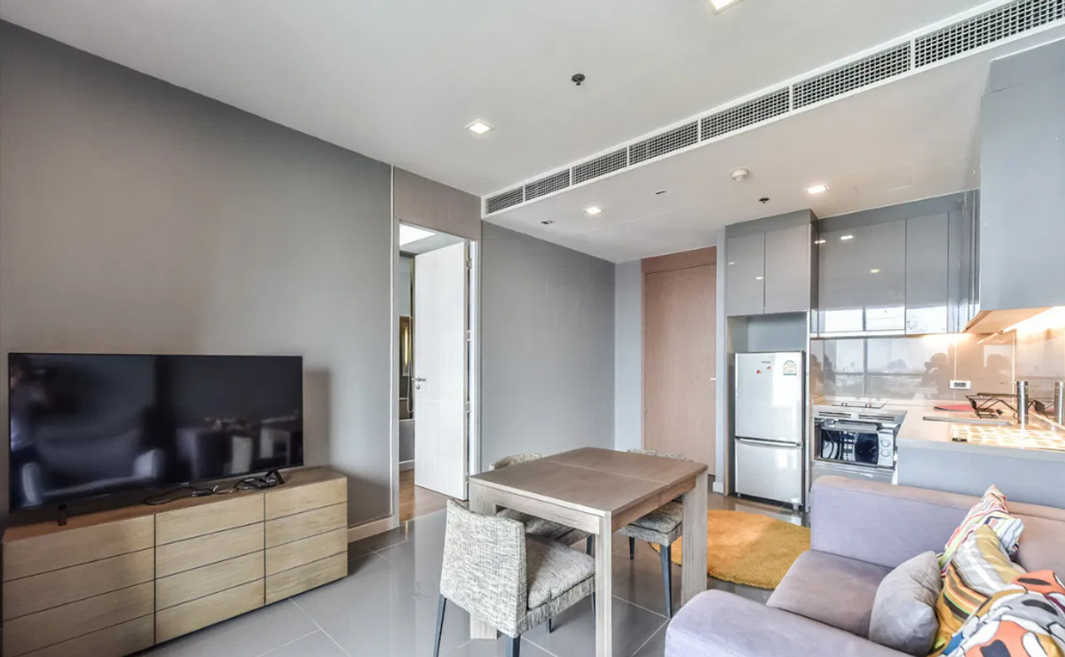 For RentCondoRatchathewi,Phayathai : M Phayathai 43 sq.m. Please add LINE ID @806qphgn o8415o5483 