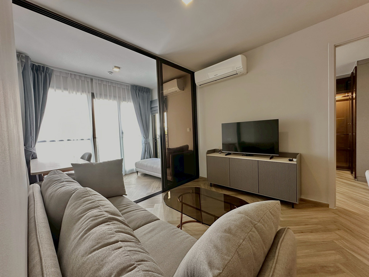 ให้เช่าคอนโดสุขุมวิท อโศก ทองหล่อ : ห้องสวย บรรยากาศสงบ ใกล้รถไฟฟ้า BTS ทองหล่อแค่นิดเดียว