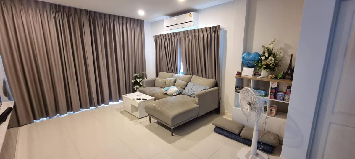 ขายบ้านพระราม 5 ราชพฤกษ์ บางกรวย : บ้านเดี่ยว เซนโทร ราชพฤกษ์ - สวนผัก 3 / 4 ห้องนอน (ขาย), Centro Ratchaphruek - Suanphak 3 / Detached House 4 Bedrooms (FOR SALE) AOM029