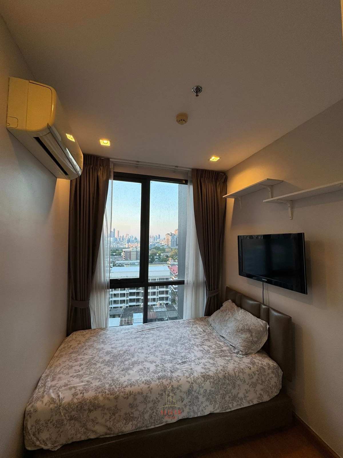 For RentCondoOnnut, Udomsuk : RC011526 Condo for rent at Q.HOUSE Sukhumvit 79 near BTS On Nut, only 250 meters.