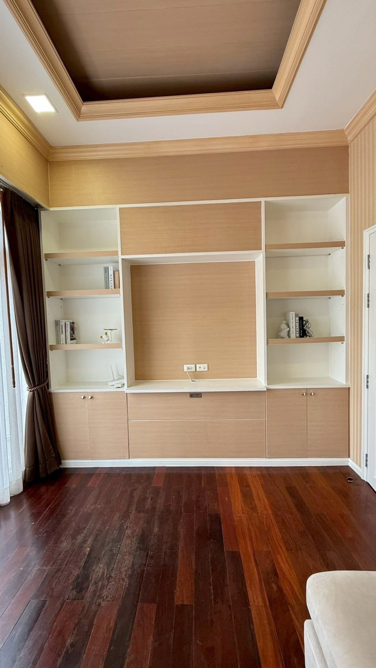 บ้านลาดกระบัง สุวรรณภูมิ : Perfect Masterpiece Sukhumvit 77 บ้านเดี่ยวระดับ Super Luxury บนถนนสุขุมวิท 77 Please call: 062-496-6454