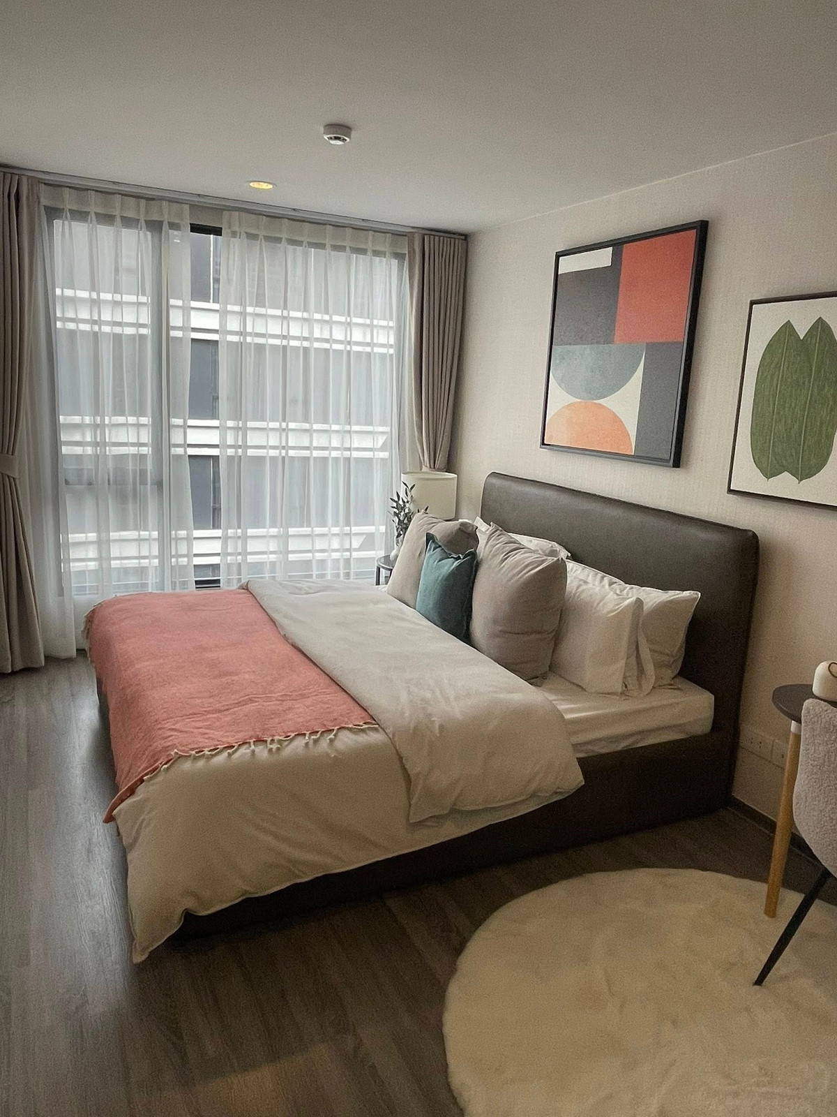 ให้เช่าคอนโดสุขุมวิท อโศก ทองหล่อ : ให้เช่า  Ideo Mobi Sukhumvit 40  ราคา 42,000 บาท [NCr260121]