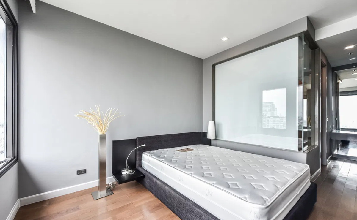 For RentCondoRatchathewi,Phayathai : M Phayathai 43 sq.m. Please add LINE ID @806qphgn o8415o5483 