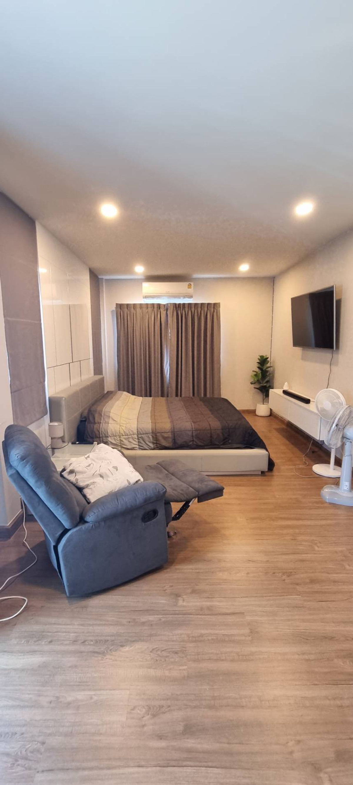 ขายบ้านพระราม 5 ราชพฤกษ์ บางกรวย : บ้านเดี่ยว เซนโทร ราชพฤกษ์ - สวนผัก 3 / 4 ห้องนอน (ขาย), Centro Ratchaphruek - Suanphak 3 / Detached House 4 Bedrooms (FOR SALE) AOM029