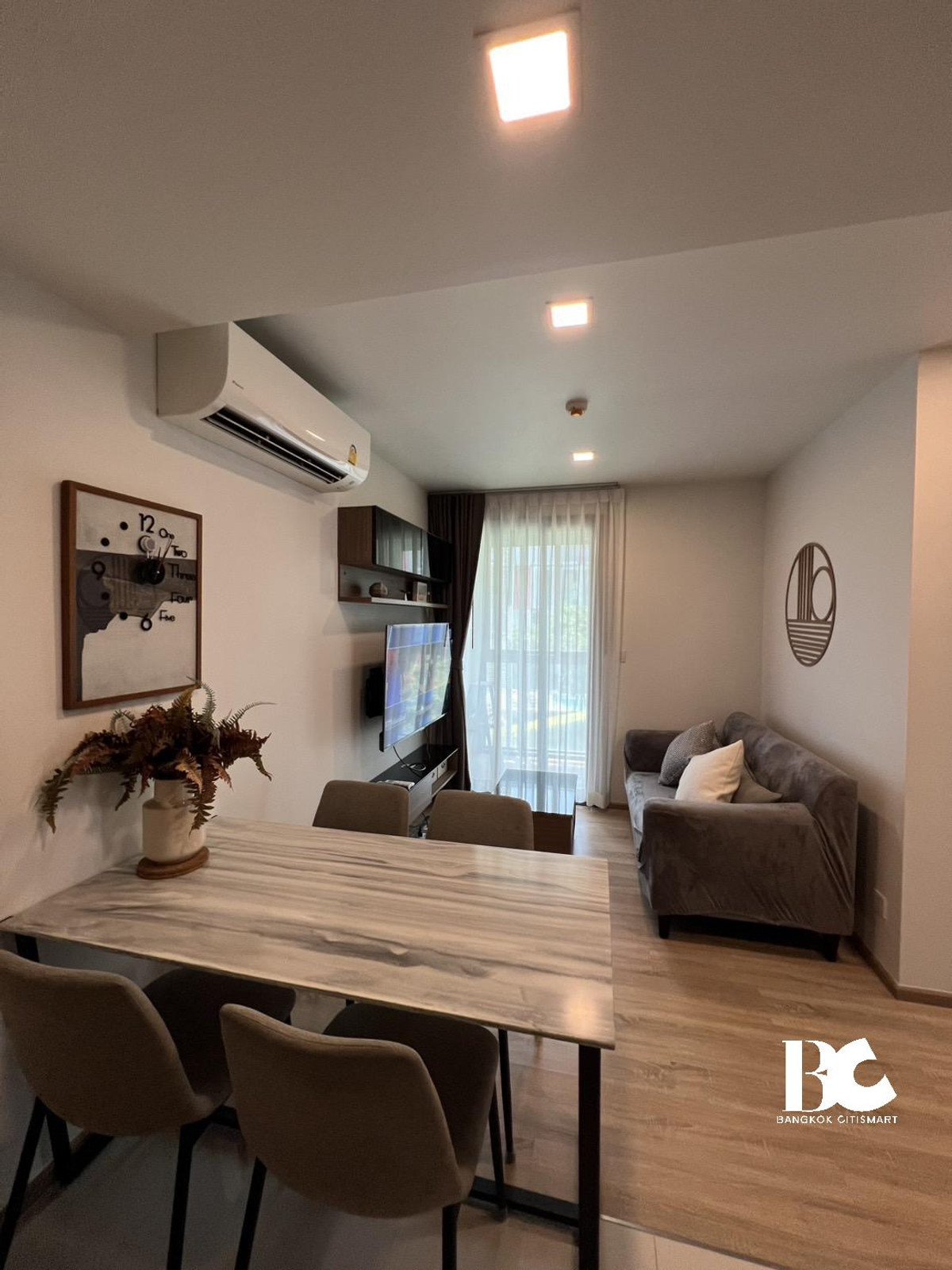 For RentCondoSukhumvit, Asoke, Thonglor : ⚜️ Best Price 2 bedrooms for rent at Taka Haus ekkamai 12 ⚜️