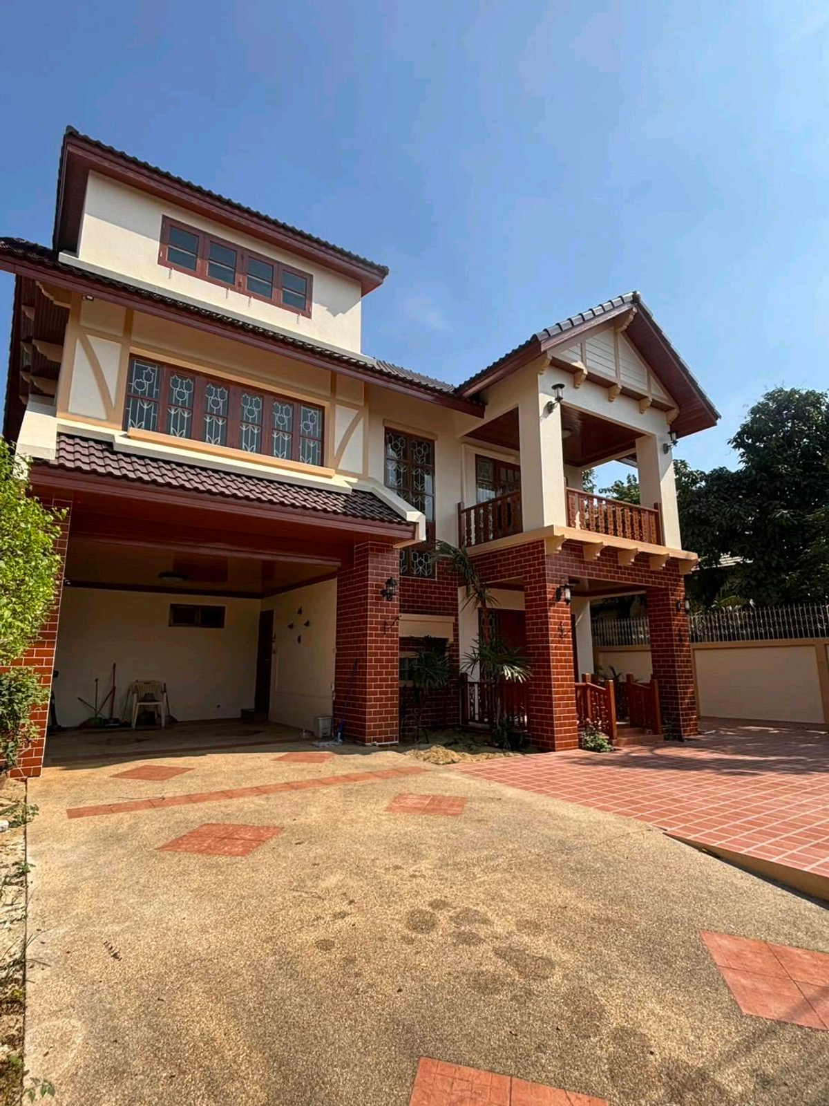 ให้เช่าบ้านแจ้งวัฒนะ เมืองทอง : ให้เช่า หมู่บ้าน เมืองทอง1 บ้านขนาด100 ตรว 