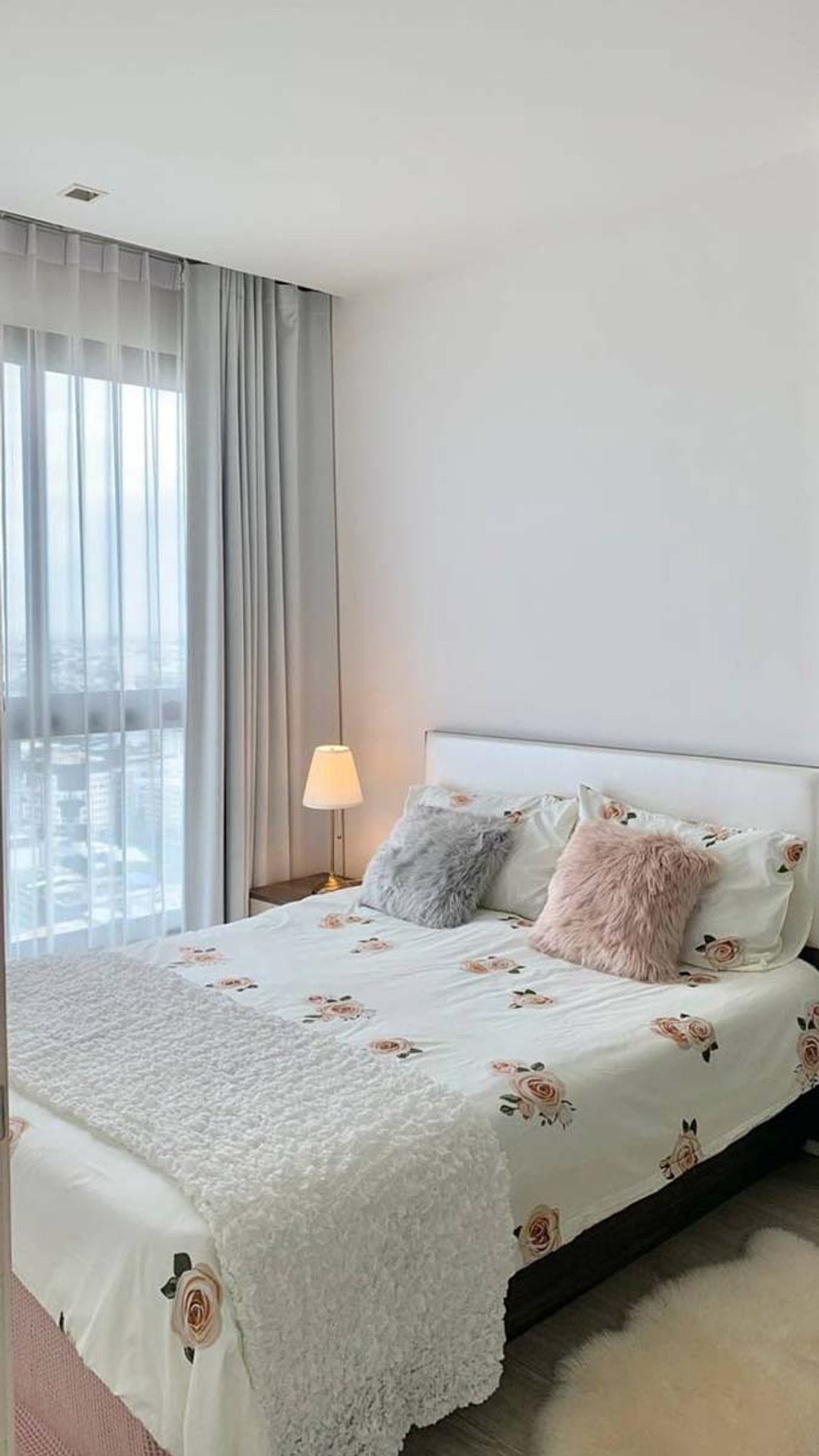 ให้เช่าคอนโดรัชดา ห้วยขวาง : ให้เช่า คอนโด QUINN รัชดา 17 แบบ 1 นอน 1 น้ำ ขนาด 35 ตรม ชั้นสูง ใกล้ MRT สุทธิสาร รัชดาภิเษก  ห้วยขวาง ลาดพร้าว พระราม 9 : KT26R-001