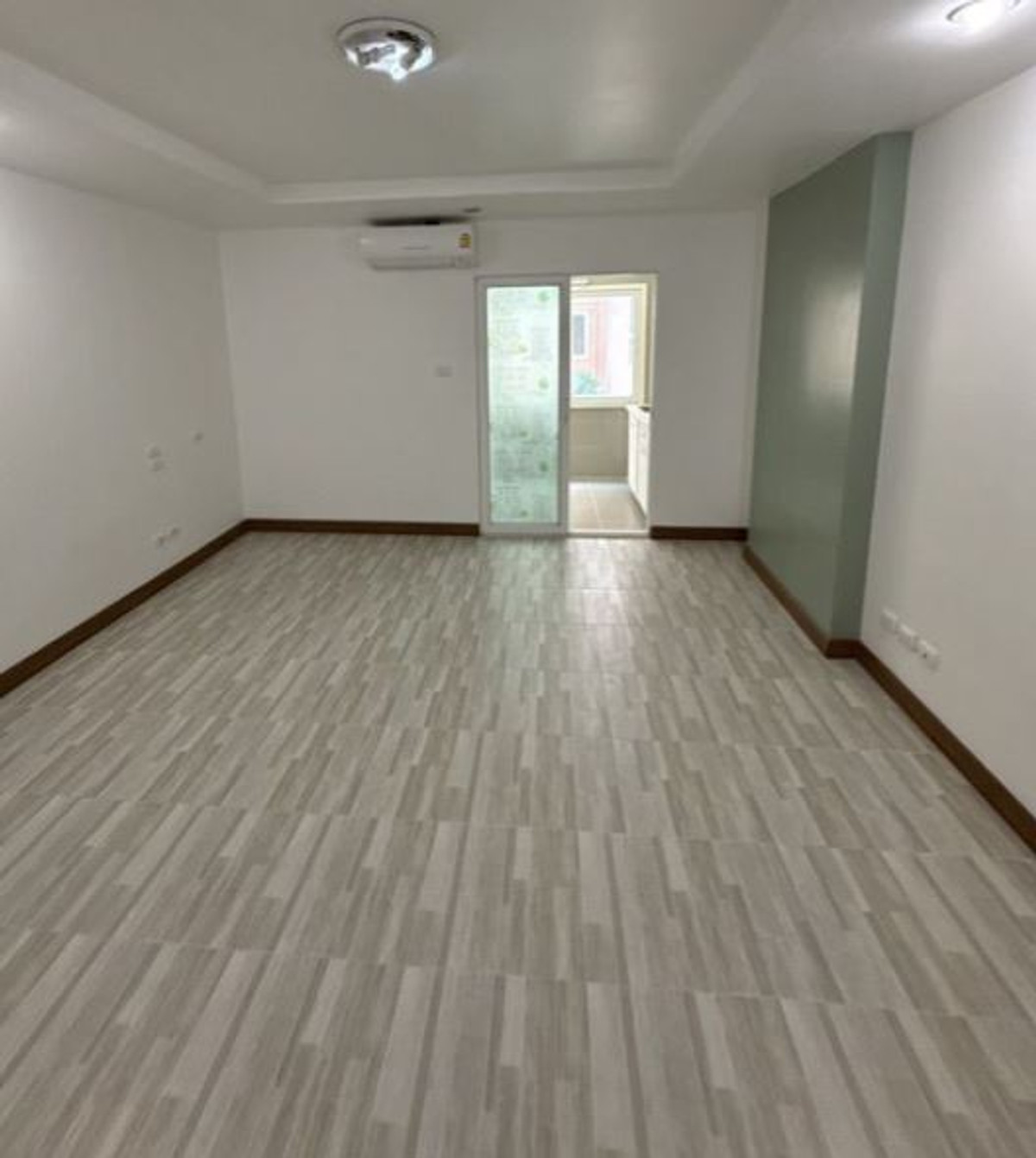 ให้เช่าคอนโดรัชดา ห้วยขวาง : ให้เช่า แฮปปี้ คอนโด รัชดา 18 ชั้น 2