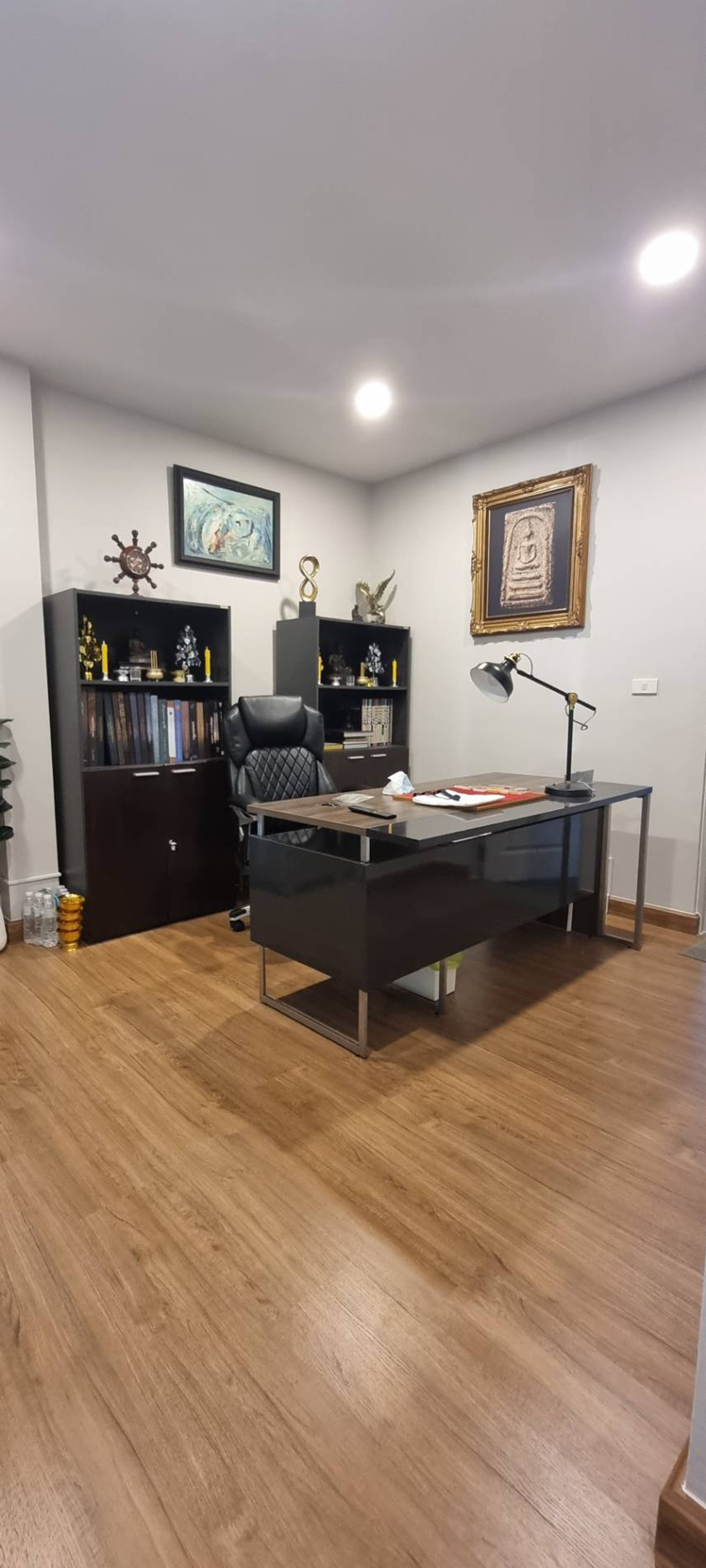 ขายบ้านพระราม 5 ราชพฤกษ์ บางกรวย : บ้านเดี่ยว เซนโทร ราชพฤกษ์ - สวนผัก 3 / 4 ห้องนอน (ขาย), Centro Ratchaphruek - Suanphak 3 / Detached House 4 Bedrooms (FOR SALE) AOM029