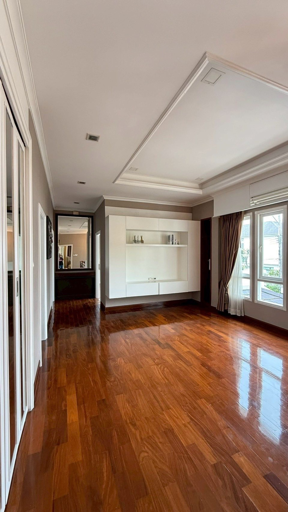 บ้านลาดกระบัง สุวรรณภูมิ : Perfect Masterpiece Sukhumvit 77 บ้านเดี่ยวระดับ Super Luxury บนถนนสุขุมวิท 77 Please call: 062-496-6454