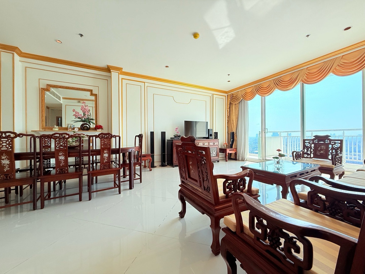 CondoSathorn, Narathiwat : For Rent & Sale The Empire Place 2 Bed 114 Sqm BTS Chongnonsi 