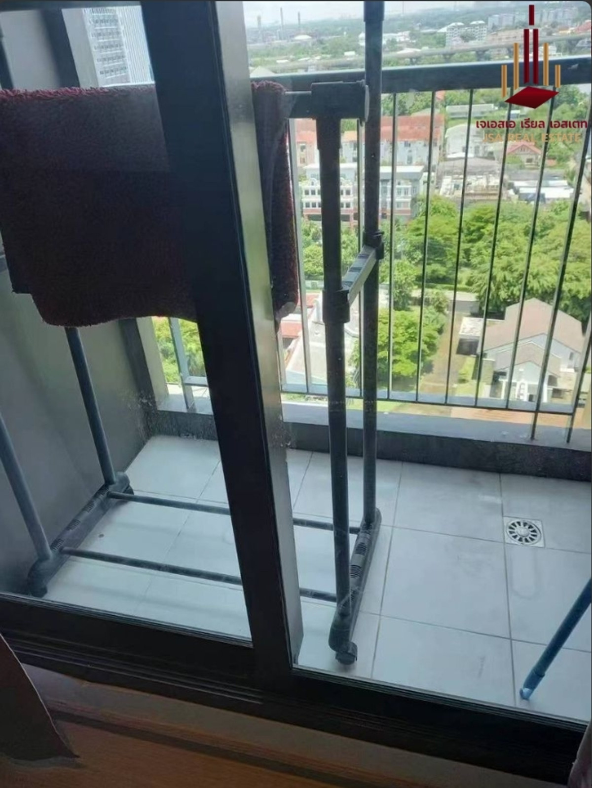 ขายคอนโดอ่อนนุช อุดมสุข : ✨ For Sale: Life Sukhumvit 62 Condo ✨  💰 Only 2,400,000 THB