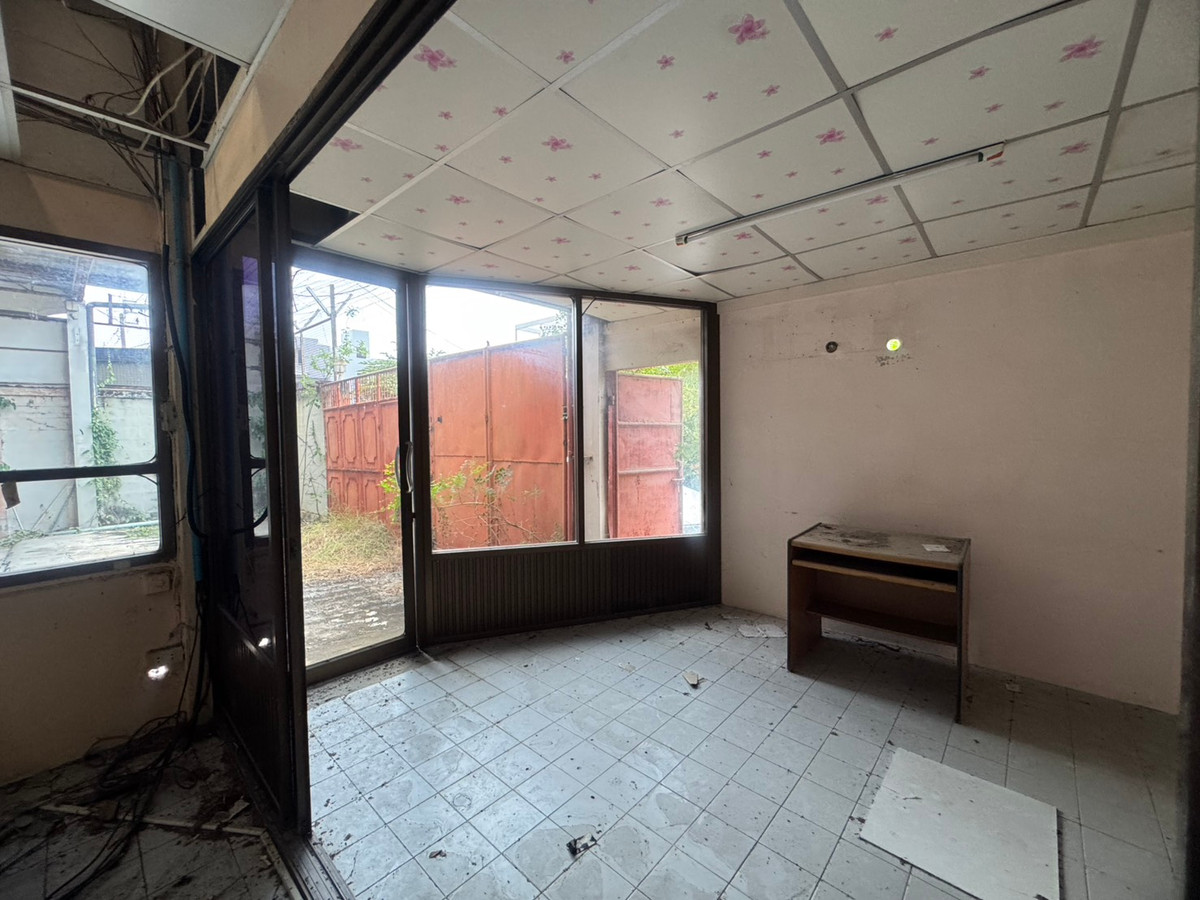 โกดังเกษตร นวมินทร์ ลาดปลาเค้า : ขาย/ให้เช่าโกดัง ซอยนวมินท์85 เหมาะ...ทำคลังสินค้า อู่ซ่อมรถ โรงงานเฟอนิเจอร์ (N.1414)